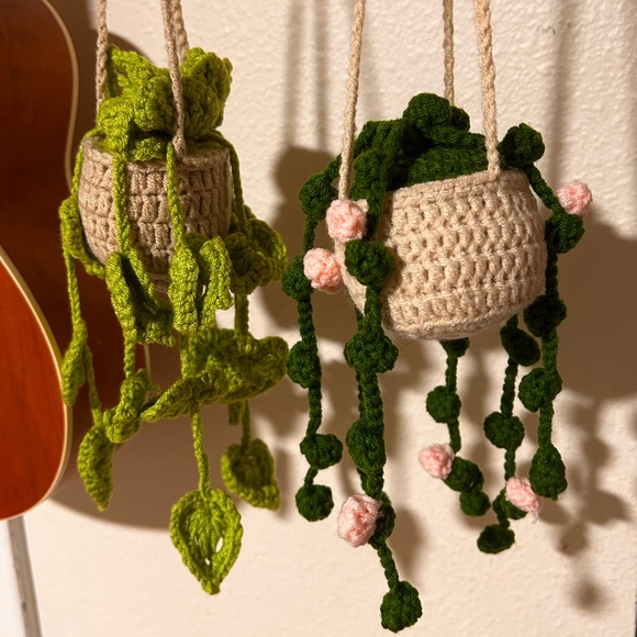 NWOT Macrame Hanging Planter - Picture 2 of 4